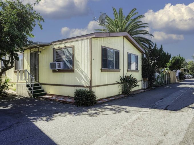 Mobile Homes for Sale in Costa Mesa